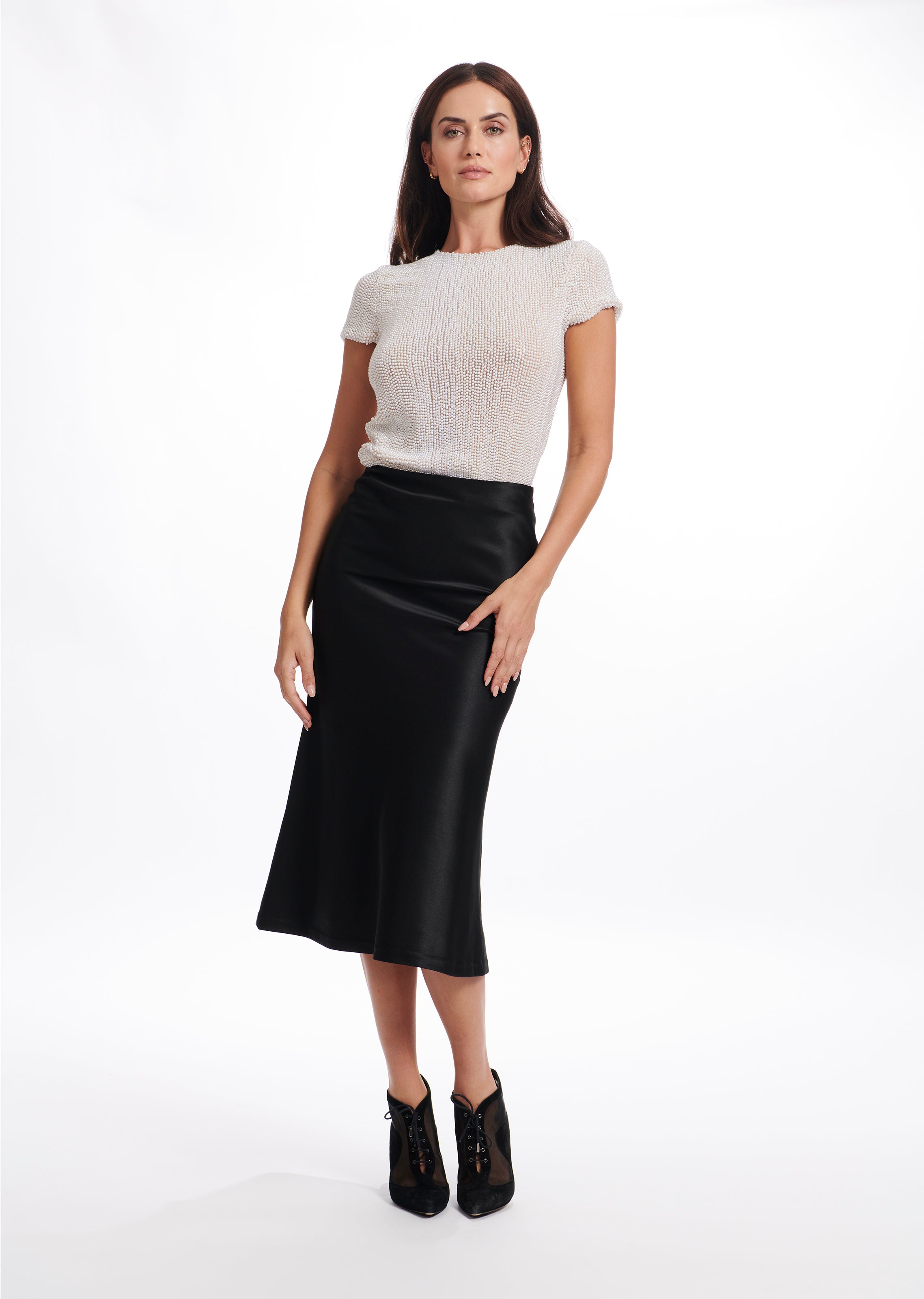 PEARL ENCRUSTED SHORT SLEEVE TEE - IVORY