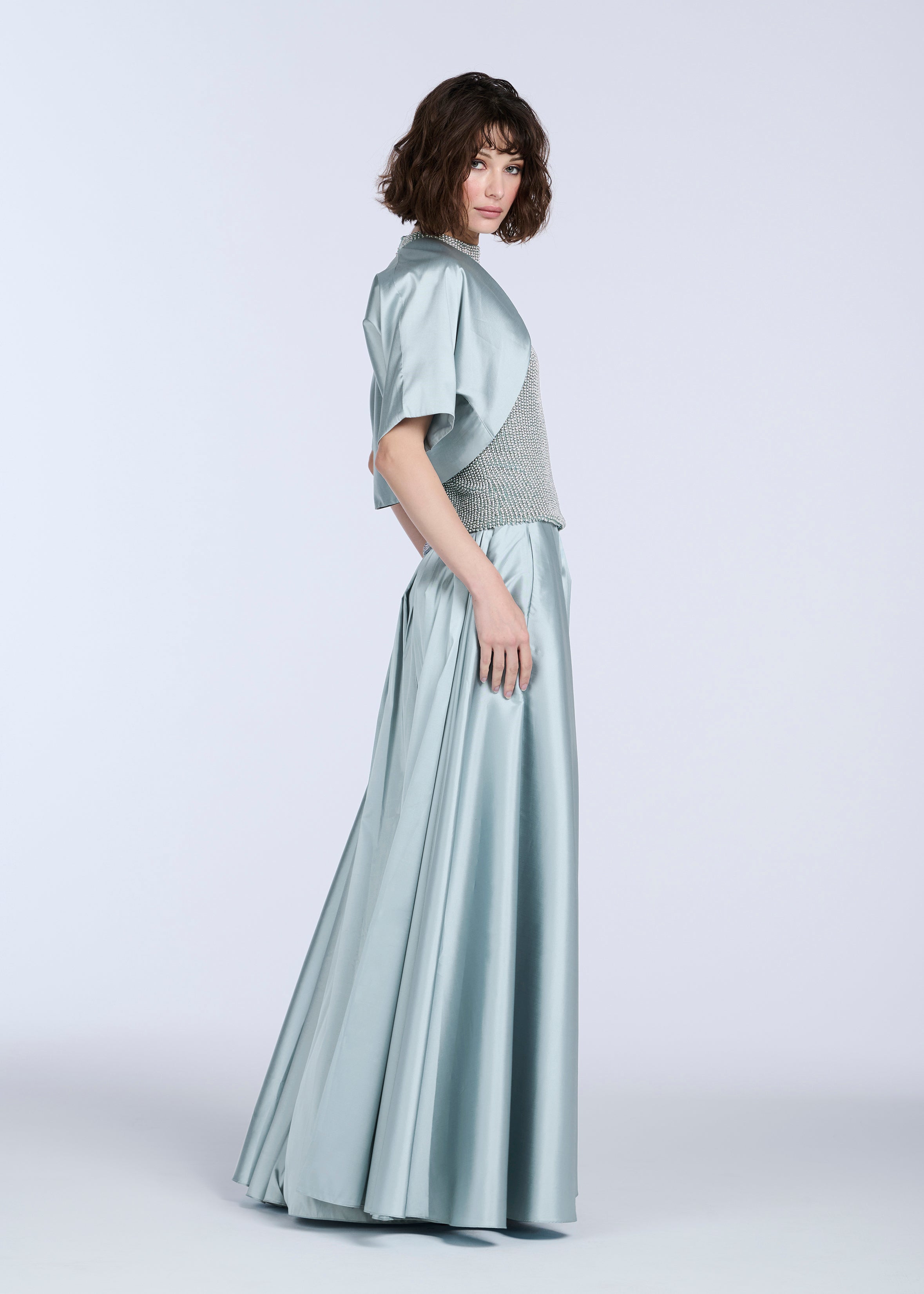 TAFFETA SHRUG - LIGHT BLUE