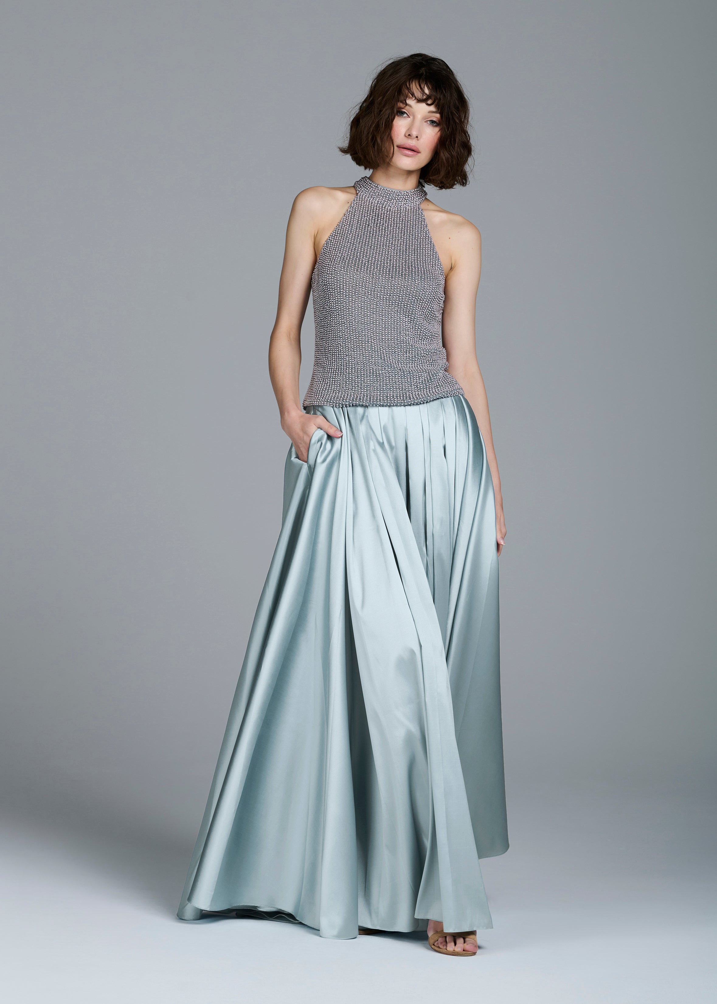 LIGHT BLUE PEARL ENCRUSTED SLEEVELESS MOCK NECK