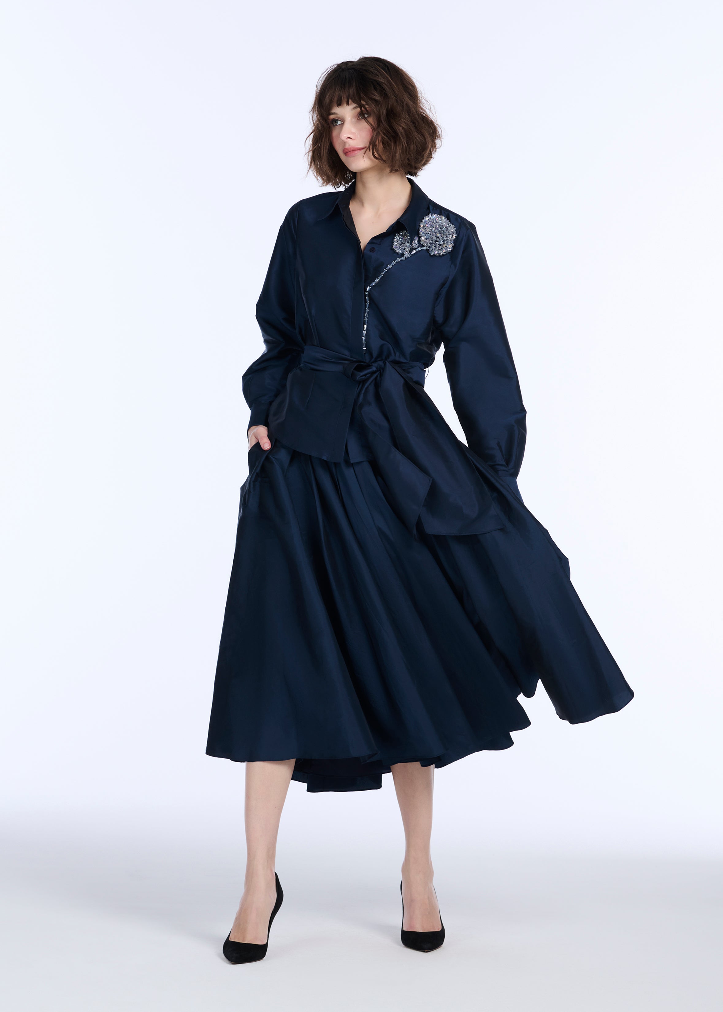 TAFFETA BLOUSE WITH CRYSTAL PEONY LIGHT BLUE