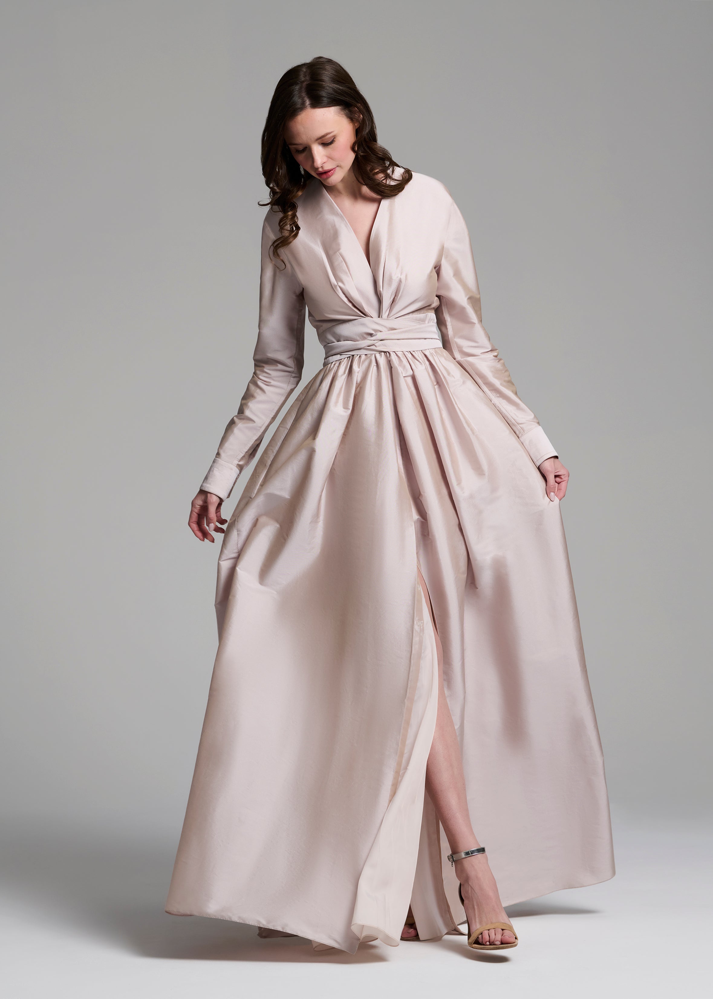 TAFFETA WRAP GOWN OYSTER