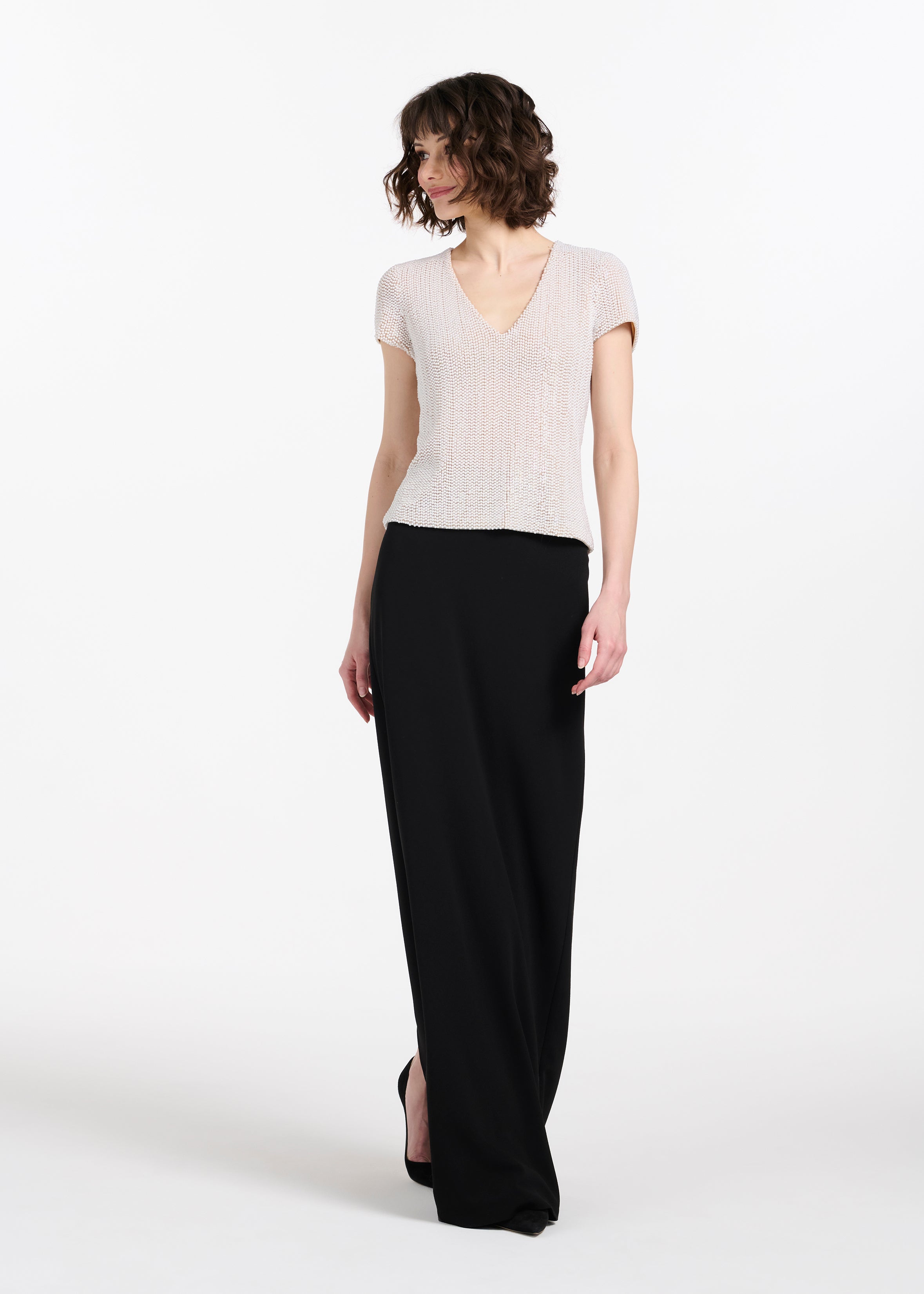 STRETCH PEARL BEADED V-NECK TOP IVORY PEARL