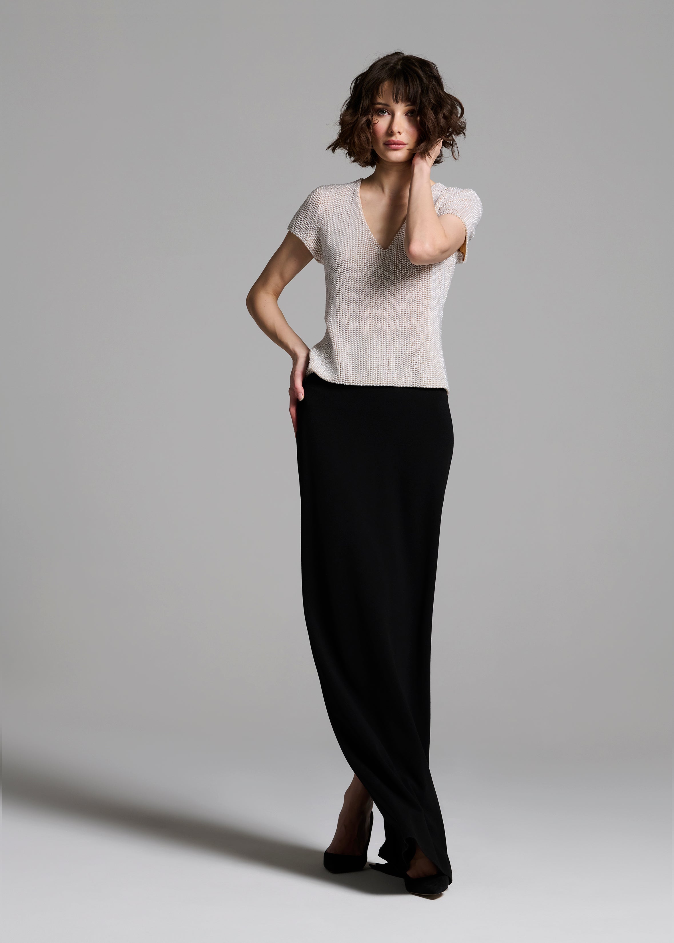 STRETCH PEARL BEADED V-NECK TOP IVORY PEARL