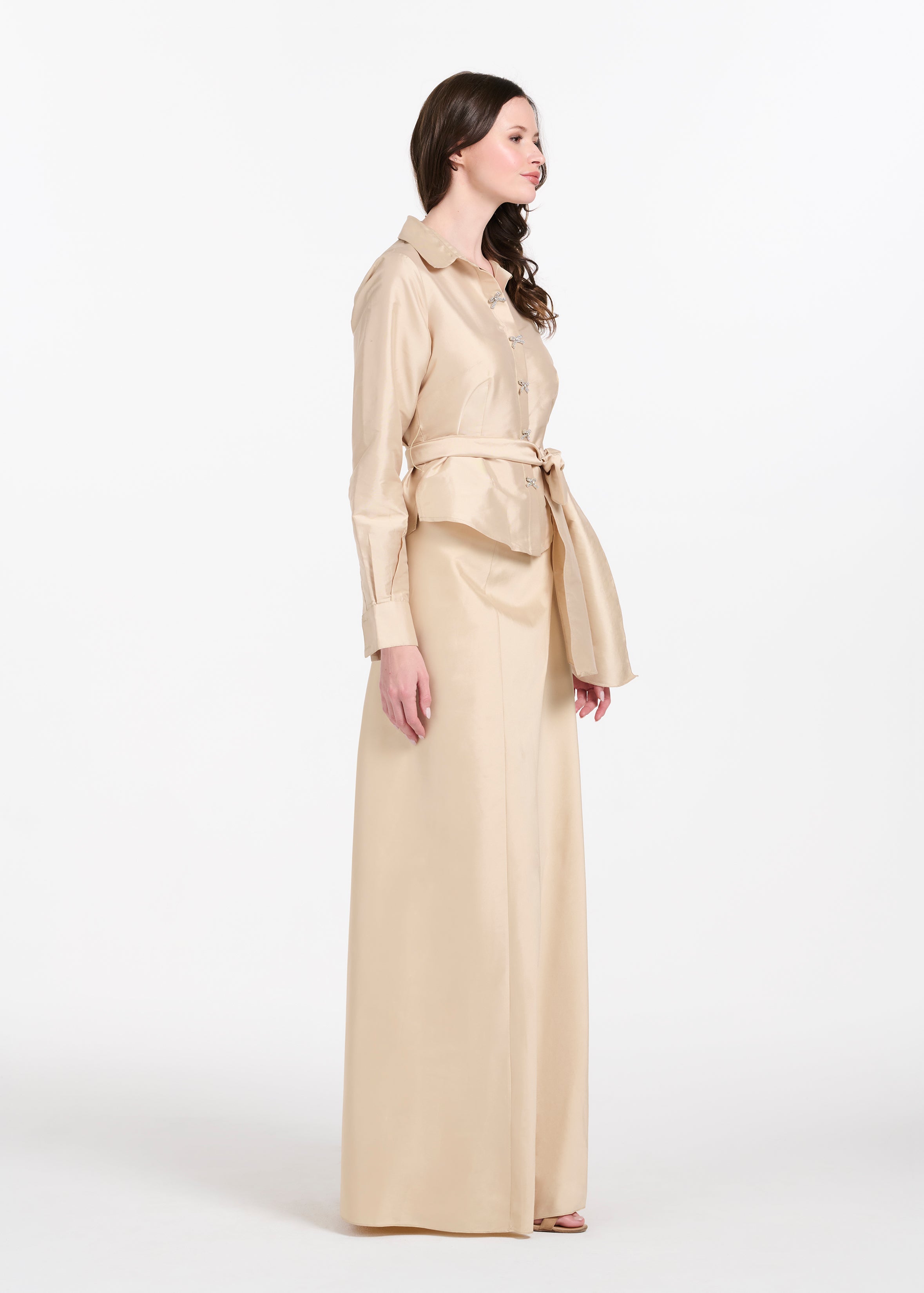 TAFFETA BLOUSE WITH CRYSTAL BOW BUTTONS AND SASH CHAMPAGNE