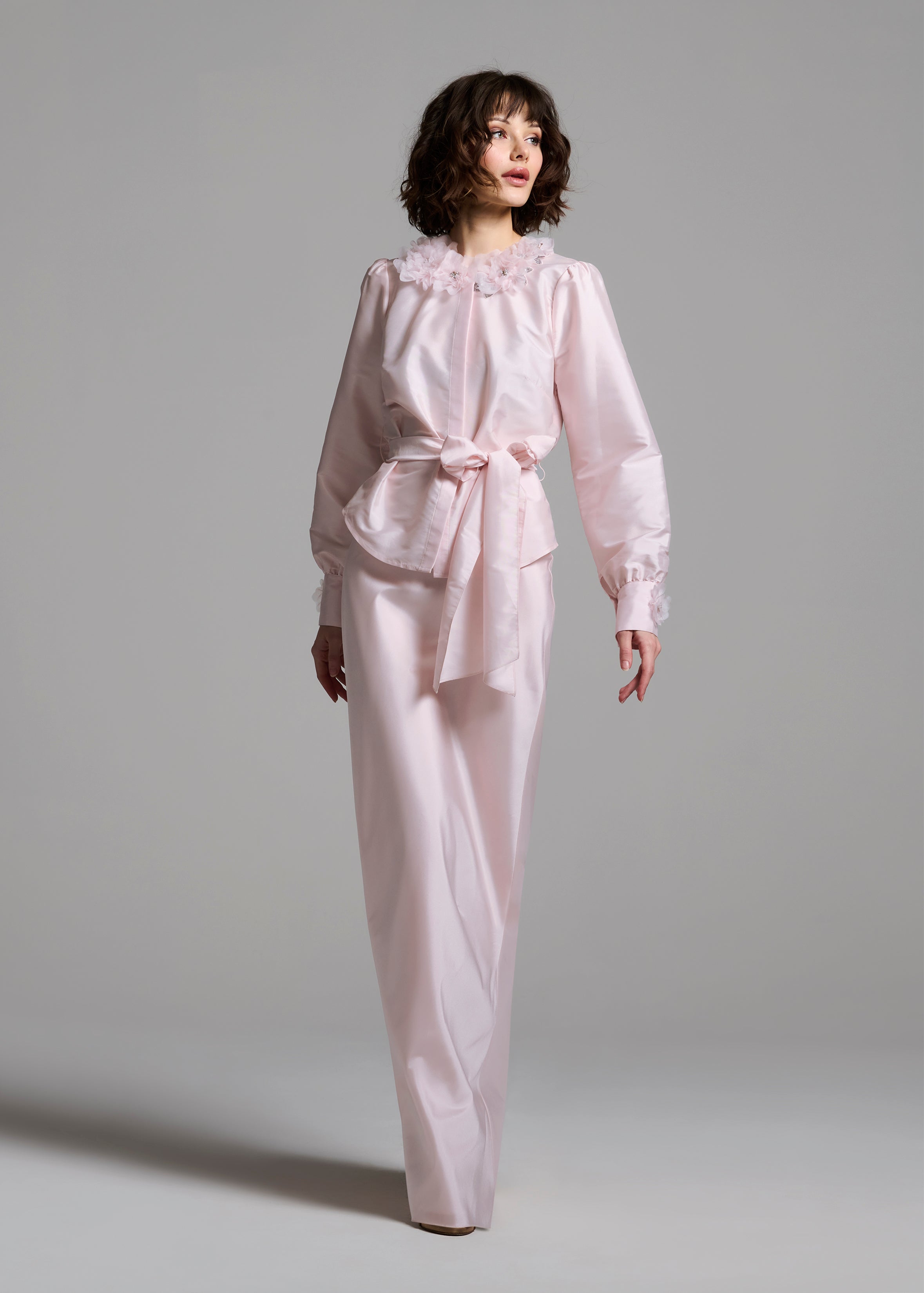 FLORAL COLLAR TAFFETA BLOUSE BLUSH