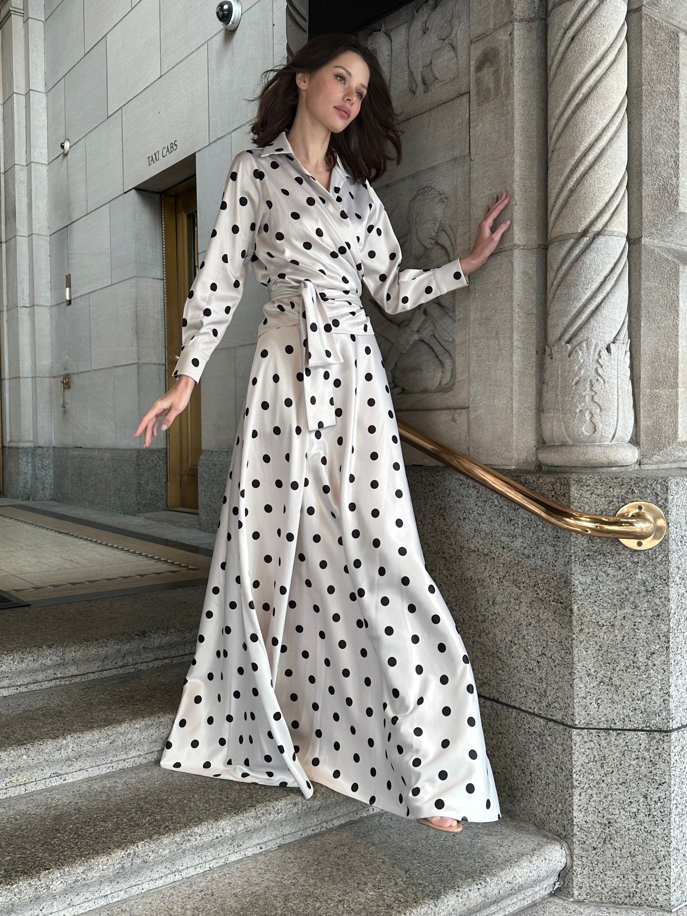 STRETCH SATIN DOT WRAP TOP - IVORY/BLACK