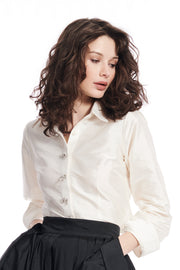 TAFFETA BLOUSE WITH CRYSTAL BOW BUTTONS AND SASH IVORY