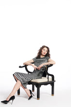 Load image into Gallery viewer, Sequin Windowpane Grid Midi Skirt

