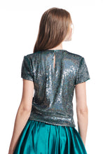 Load image into Gallery viewer, Sequin Crew Neck Tee With Crystal Bow Brooch
