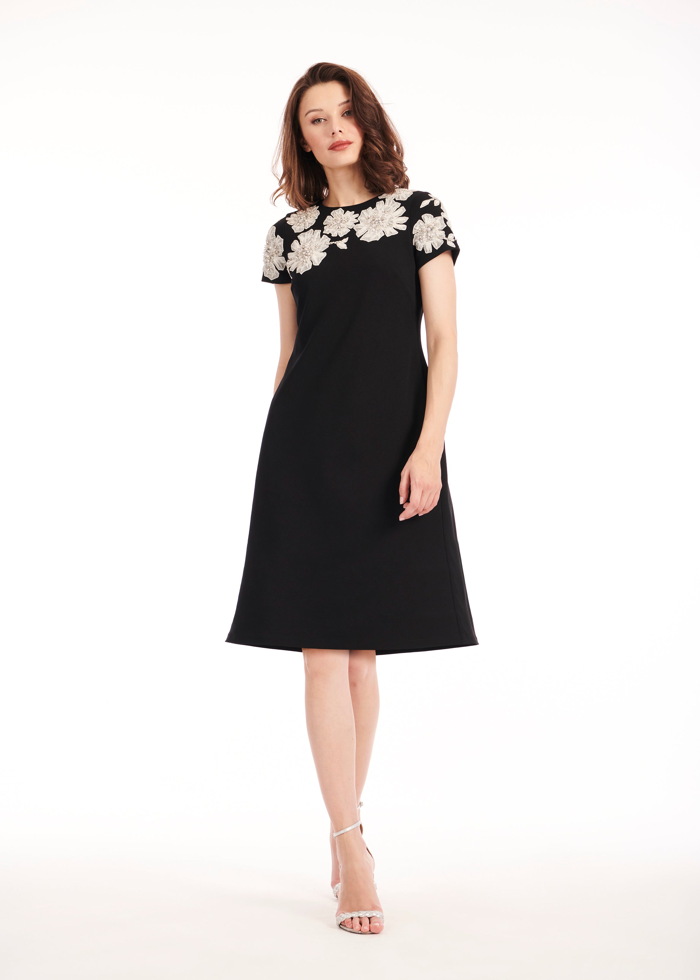 CREPE FLORAL APPLIQUE MINI A-LINE DRESS BLACK/IVORY