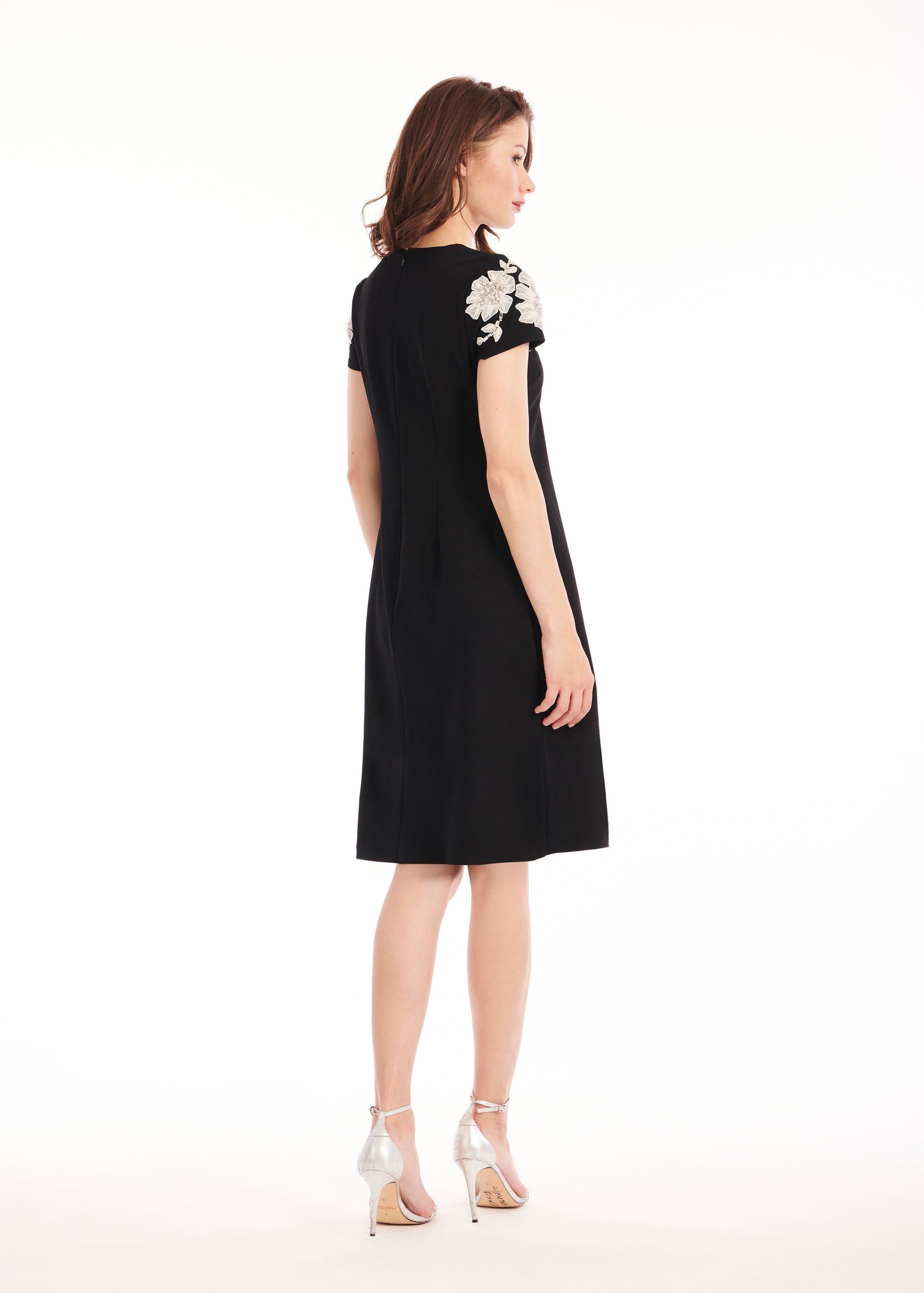CREPE FLORAL APPLIQUE MINI A-LINE DRESS BLACK/IVORY