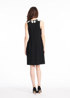STRETCH CREPE SHIFT DRESS WITH APPLIQUE FLOWERS AND VINE
