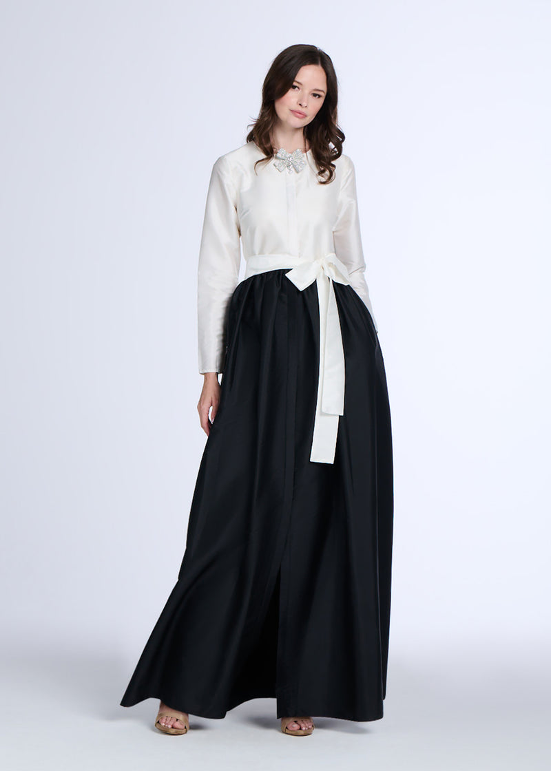 TAFFETA PRINCESS GOWN WITH CRYSTAL BOW COLOR BLOCKED IVORY & BLACK