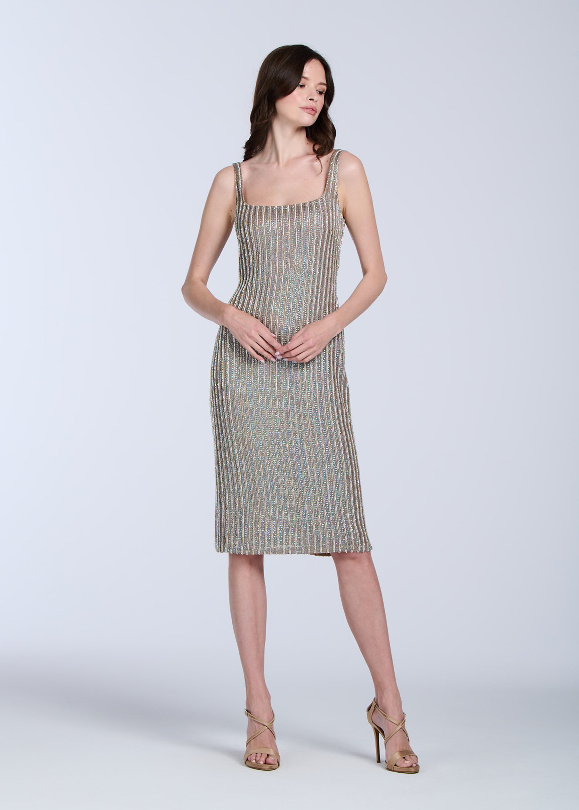 SQUARE NECK CRYSTAL MIDI SHIFT IN DIAMOND