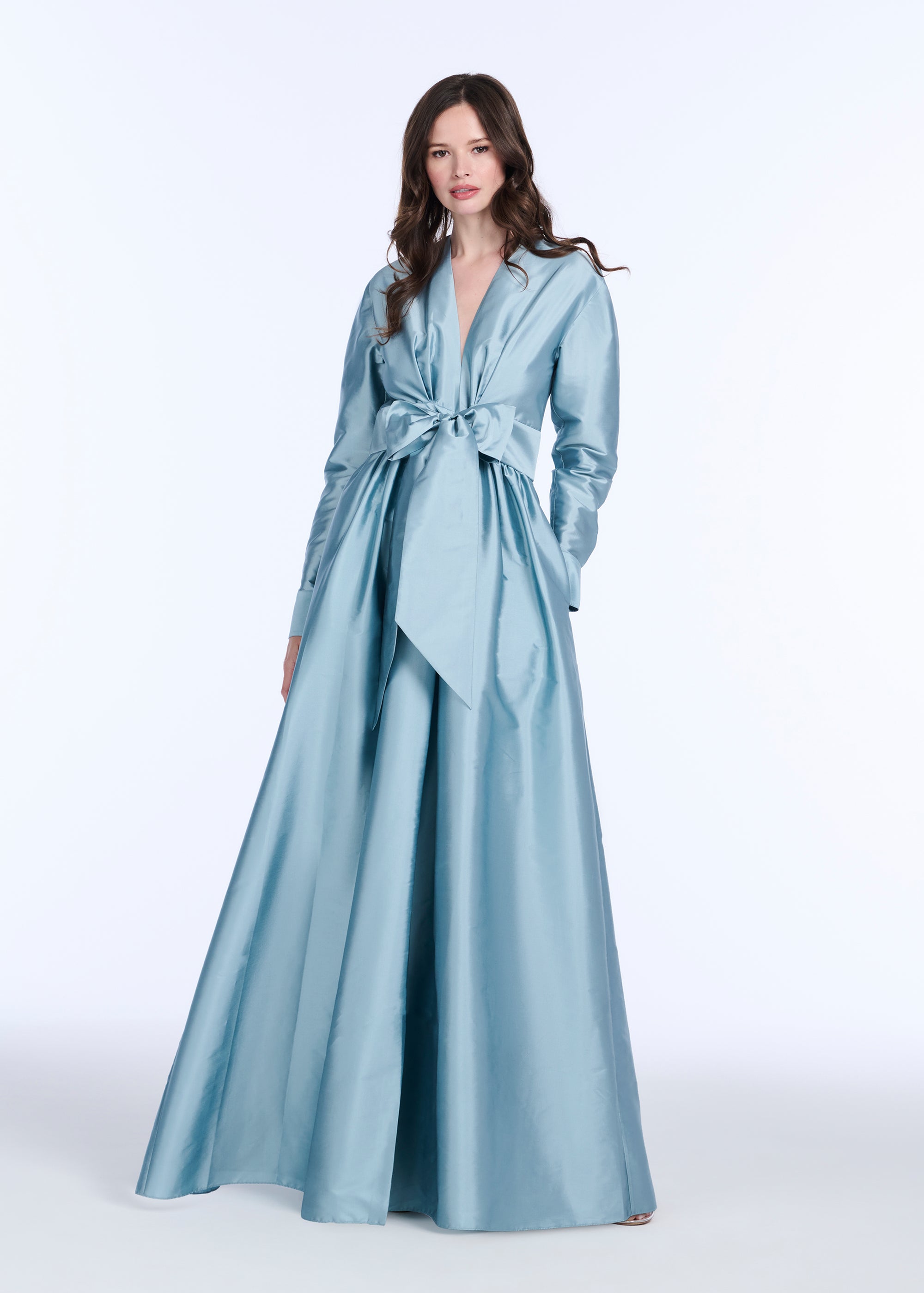 TAFFETA WRAP GOWN OYSTER