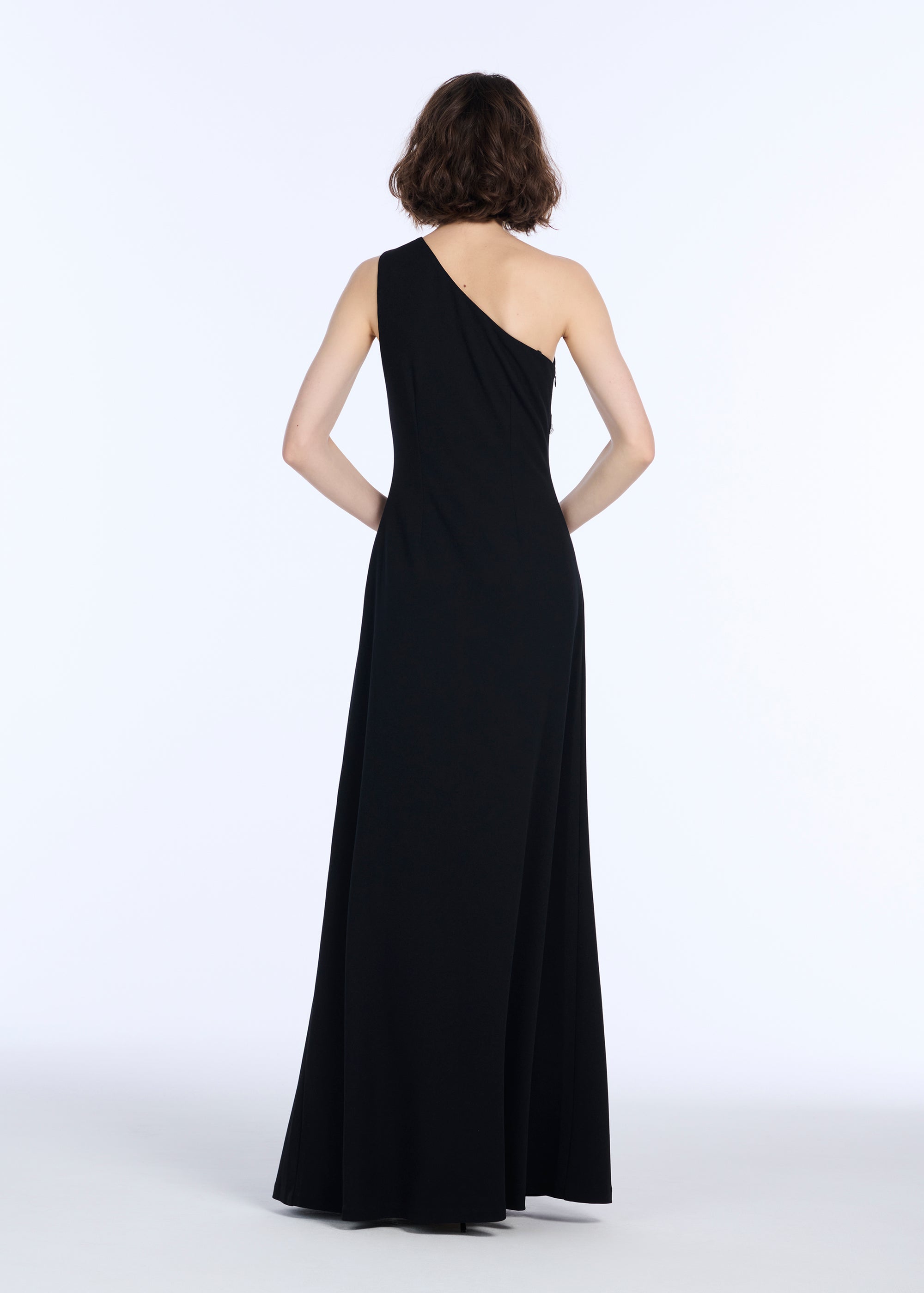 STRETCH CREPE ONE SHOULDER GOWN WITH CRYSTAL PEONY BLACK