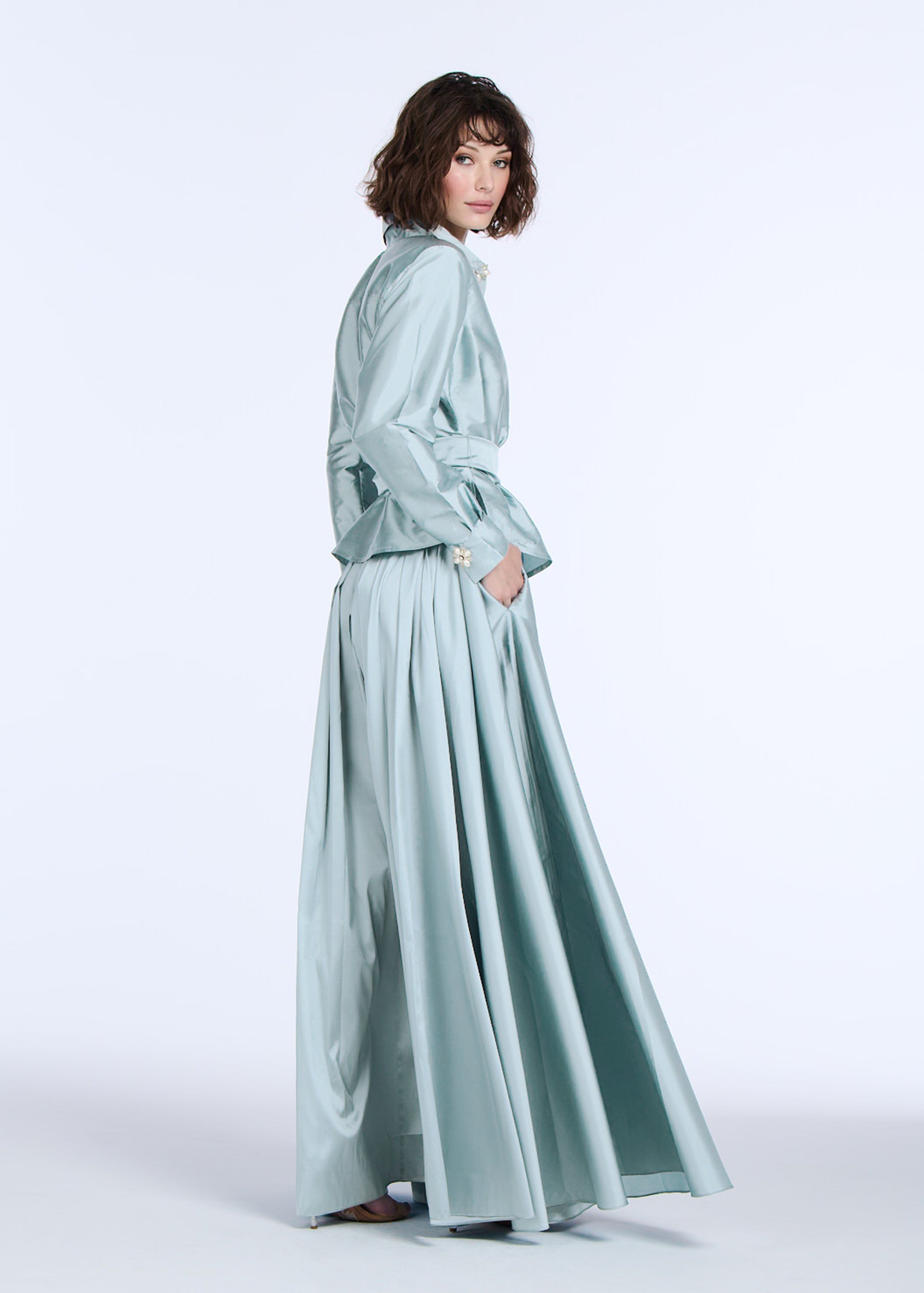 TAFFETA BLOUSE WITH RENAISSANCE PEARL BUTTONS LIGHT BLUE