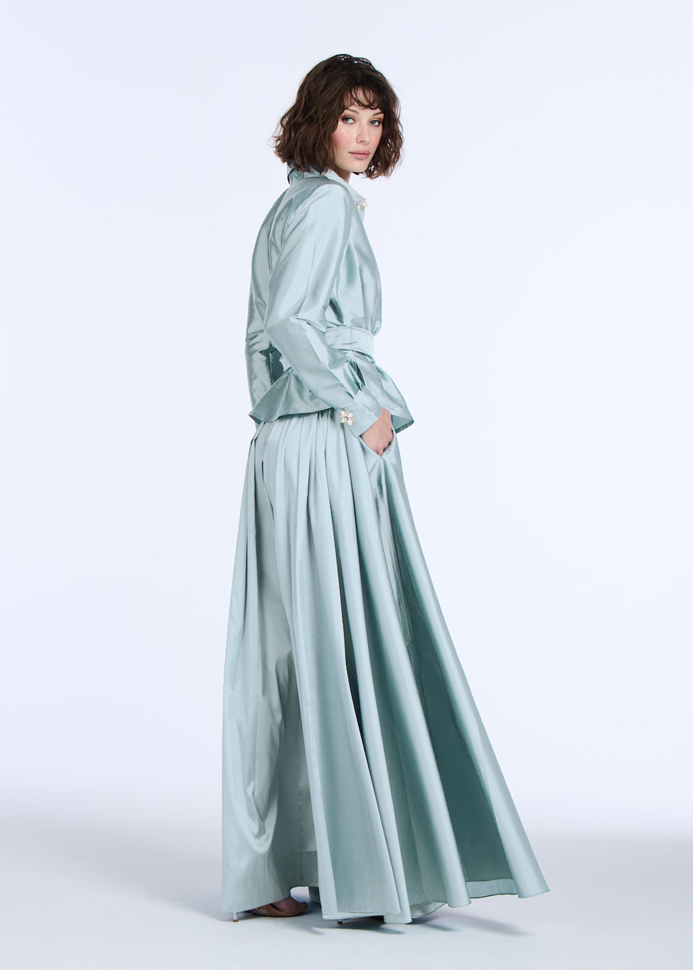 TAFFETA BLOUSE WITH RENAISSANCE PEARL BUTTONS LIGHT BLUE