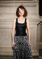 STRETCH SEQUIN SCOOP NECK TANK