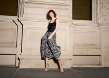 STRETCH SEQUIN SCOOP NECK TANK