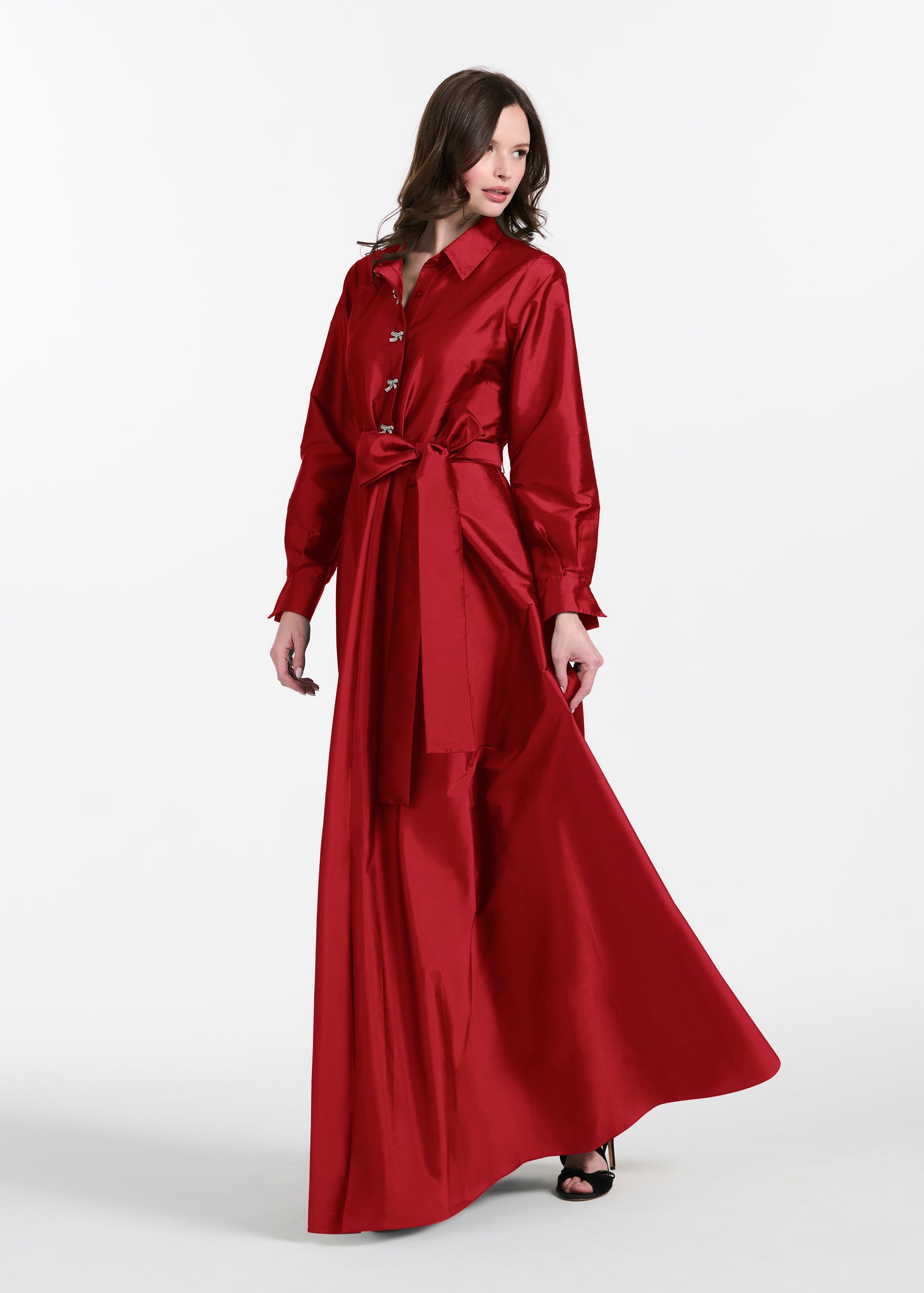 TAFFETA ALINE GOWN WITH CRYSTAL BUTTONS SILVER