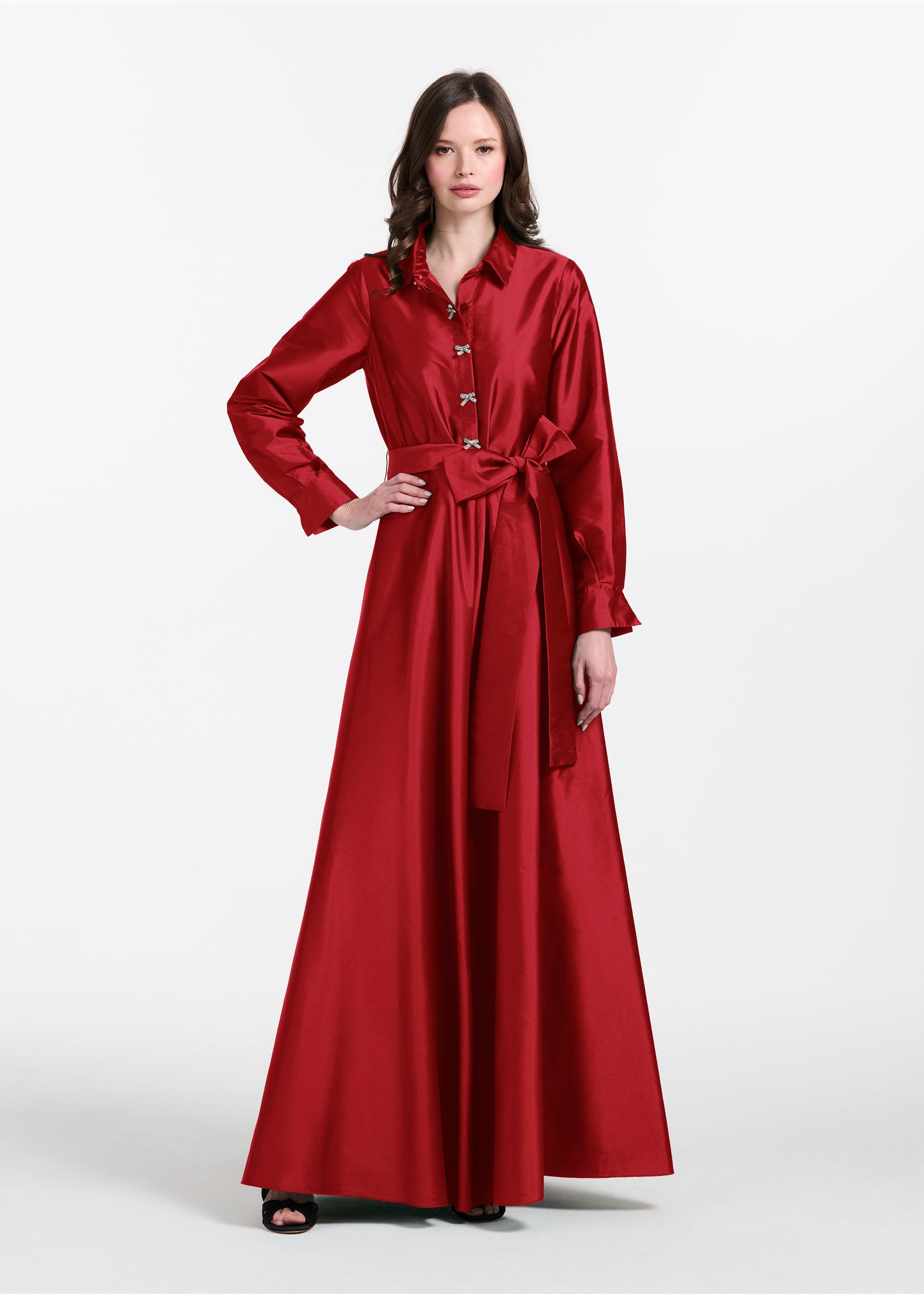 TAFFETA ALINE GOWN WITH CRYSTAL BUTTONS SILVER
