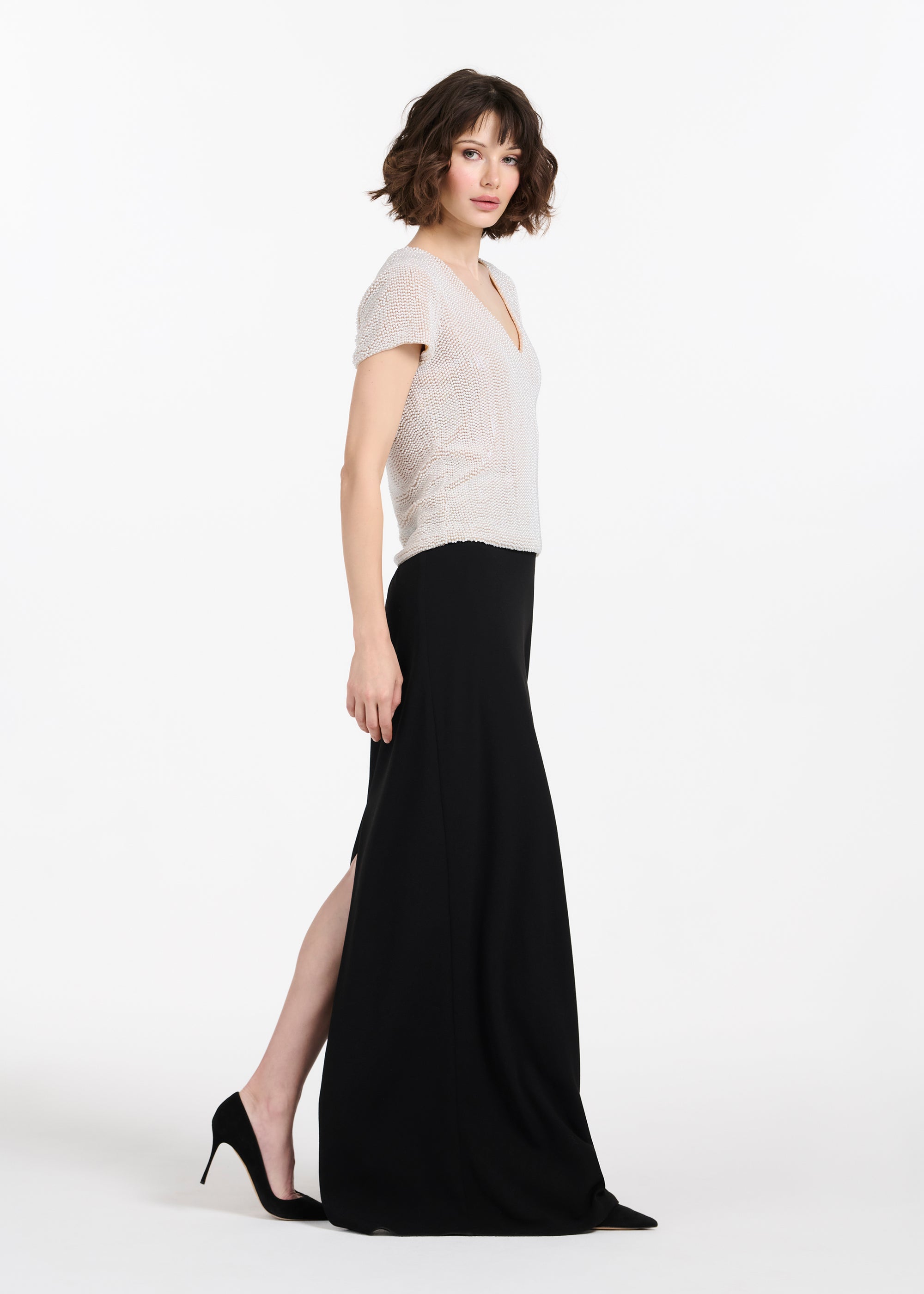 STRETCH PEARL BEADED V-NECK TOP IVORY PEARL