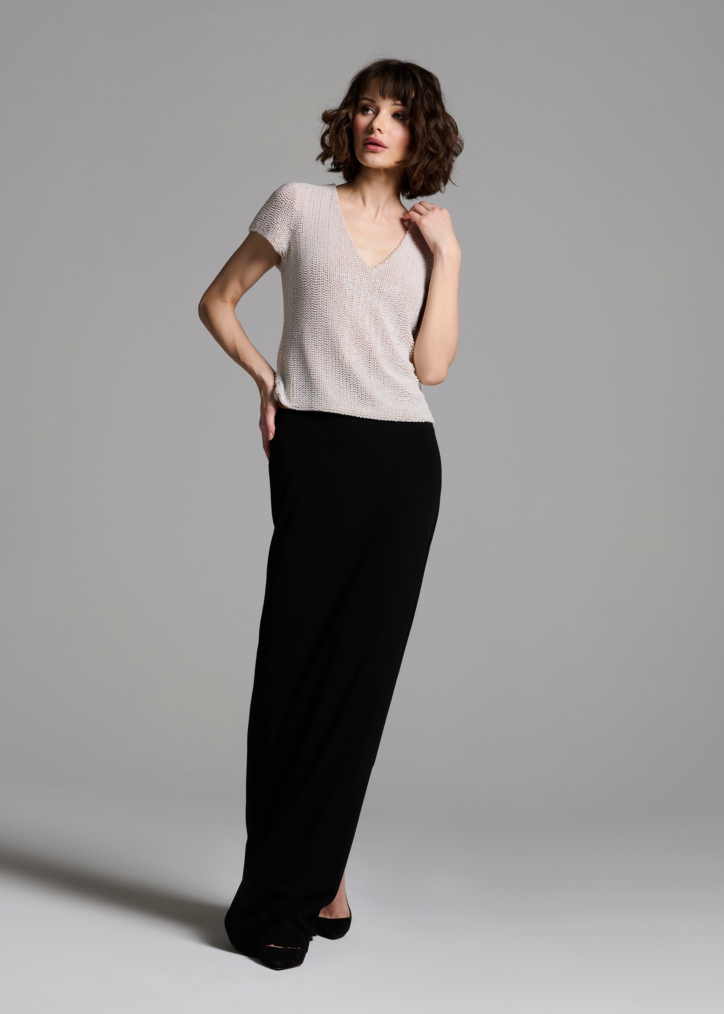 STRETCH PEARL BEADED V-NECK TOP IVORY PEARL