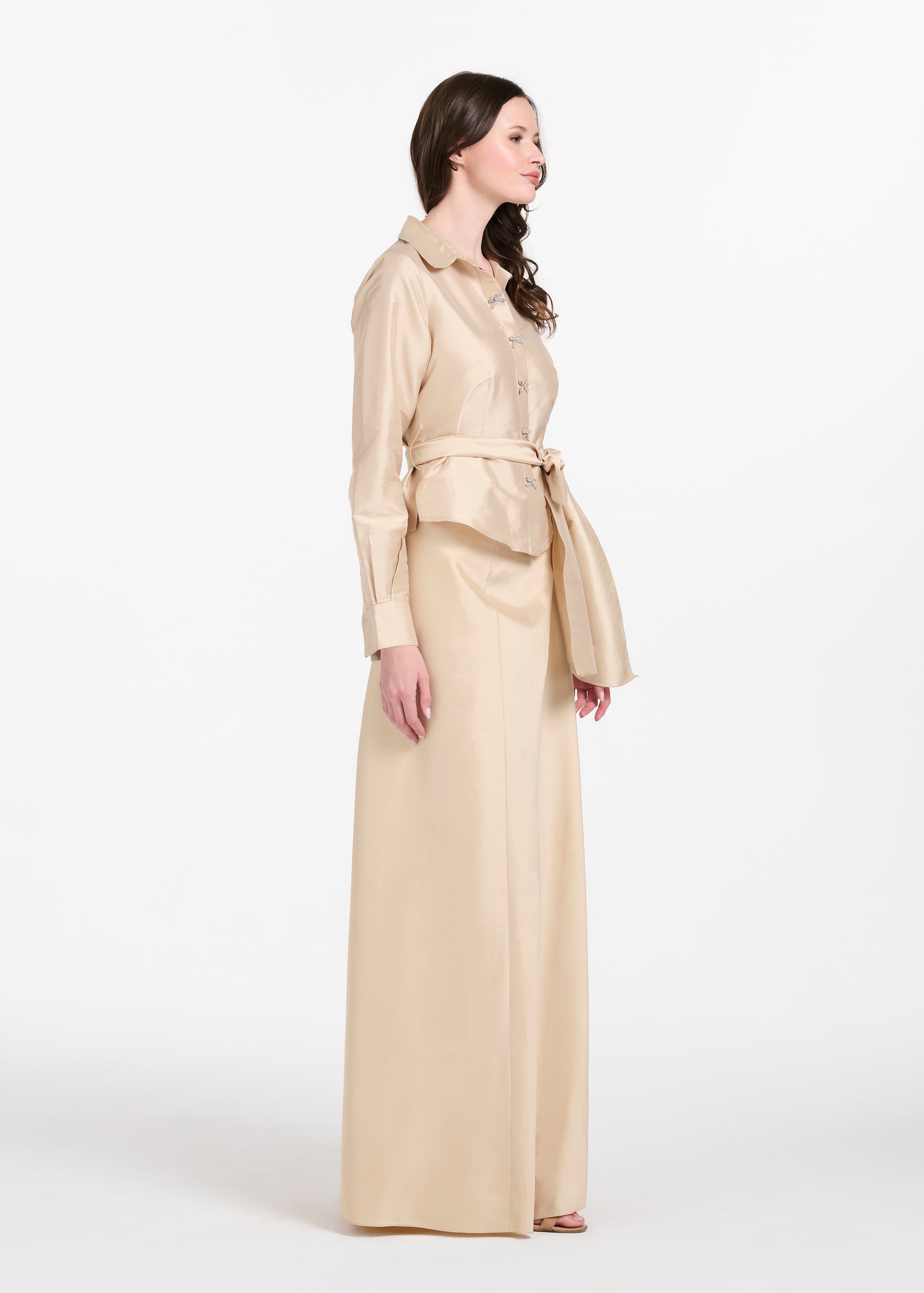 TAFFETA BLOUSE WITH CRYSTAL BOW BUTTONS AND SASH CHAMPAGNE