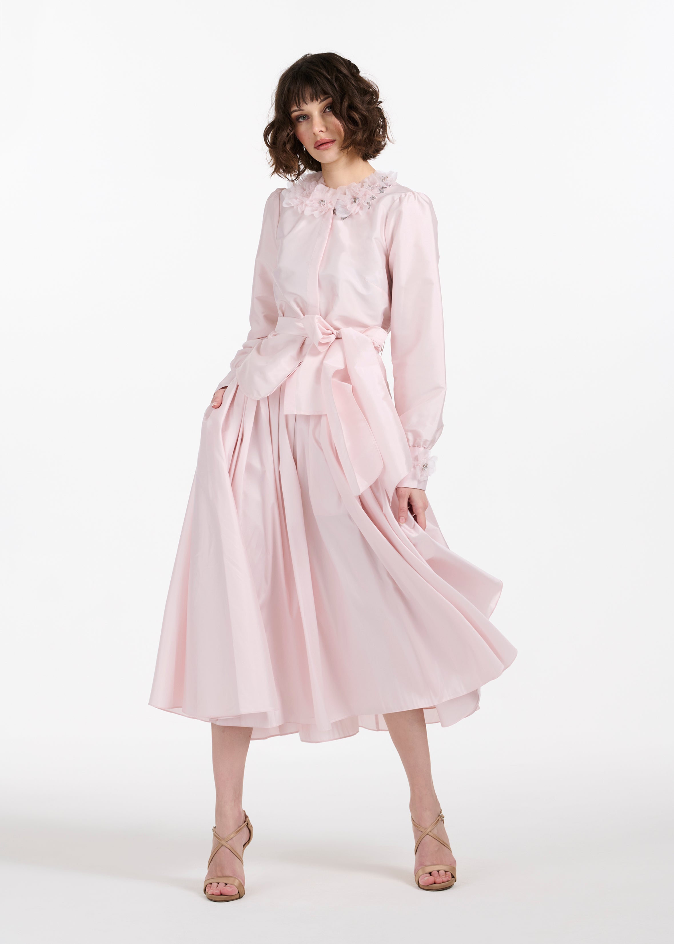 FLORAL COLLAR TAFFETA BLOUSE IVORY BLUSH