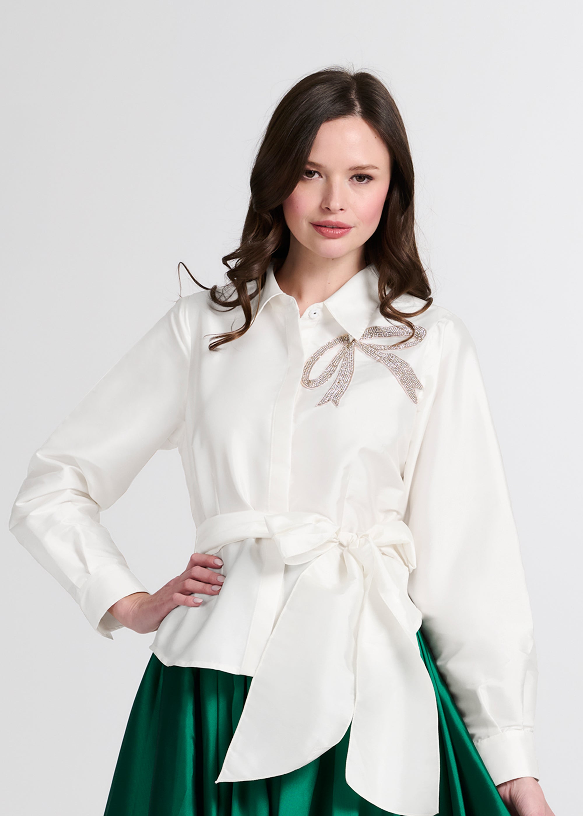 CRYSTAL BOW APPLIQUE BLOUSE IN SOFT TAFFETA BLACK