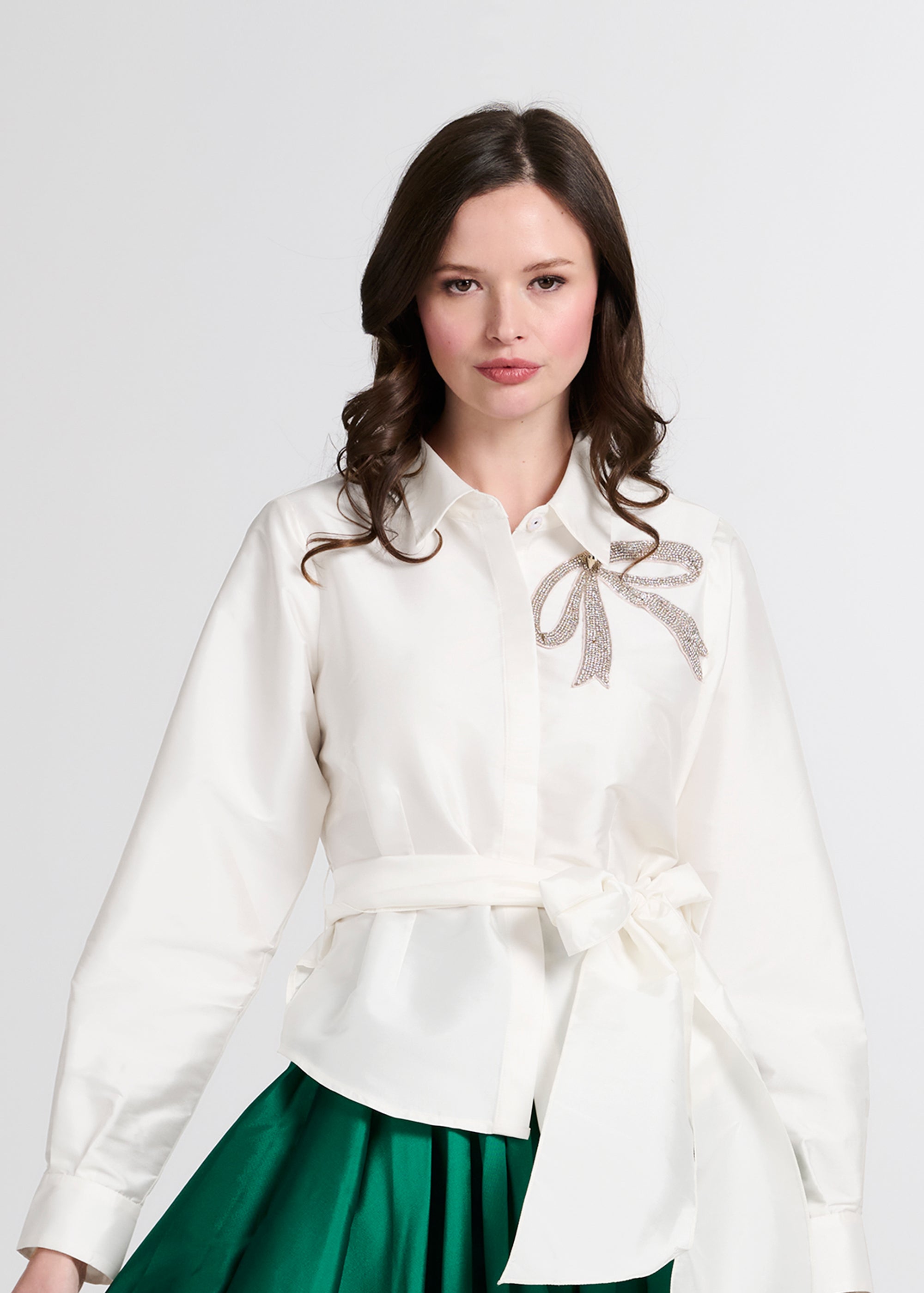 CRYSTAL BOW APPLIQUE BLOUSE IN SOFT TAFFETA BLACK