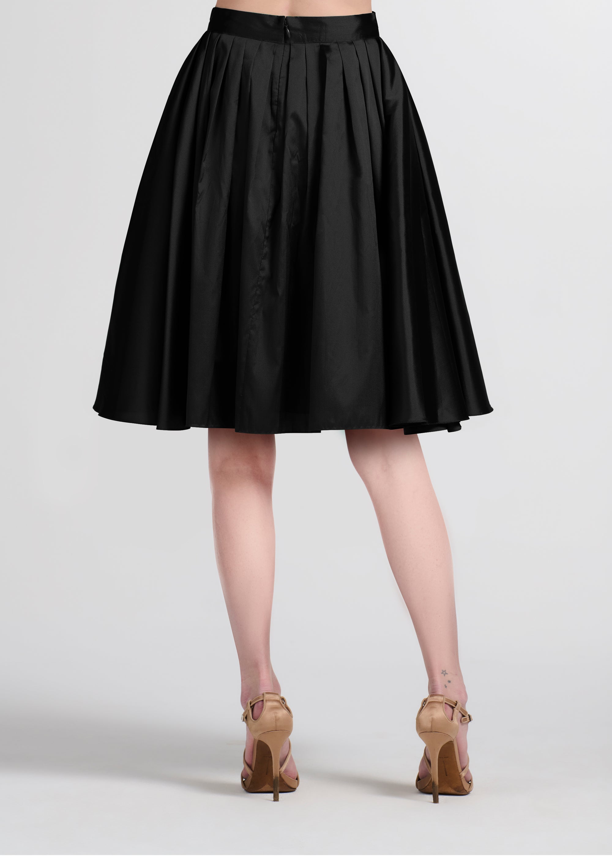 SOFT TAFFETA SHORT PARTY SKIRT BLACK