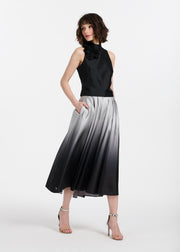 TAFFETA 3D APPLIQUÈ FLORAL SHELL BLACK