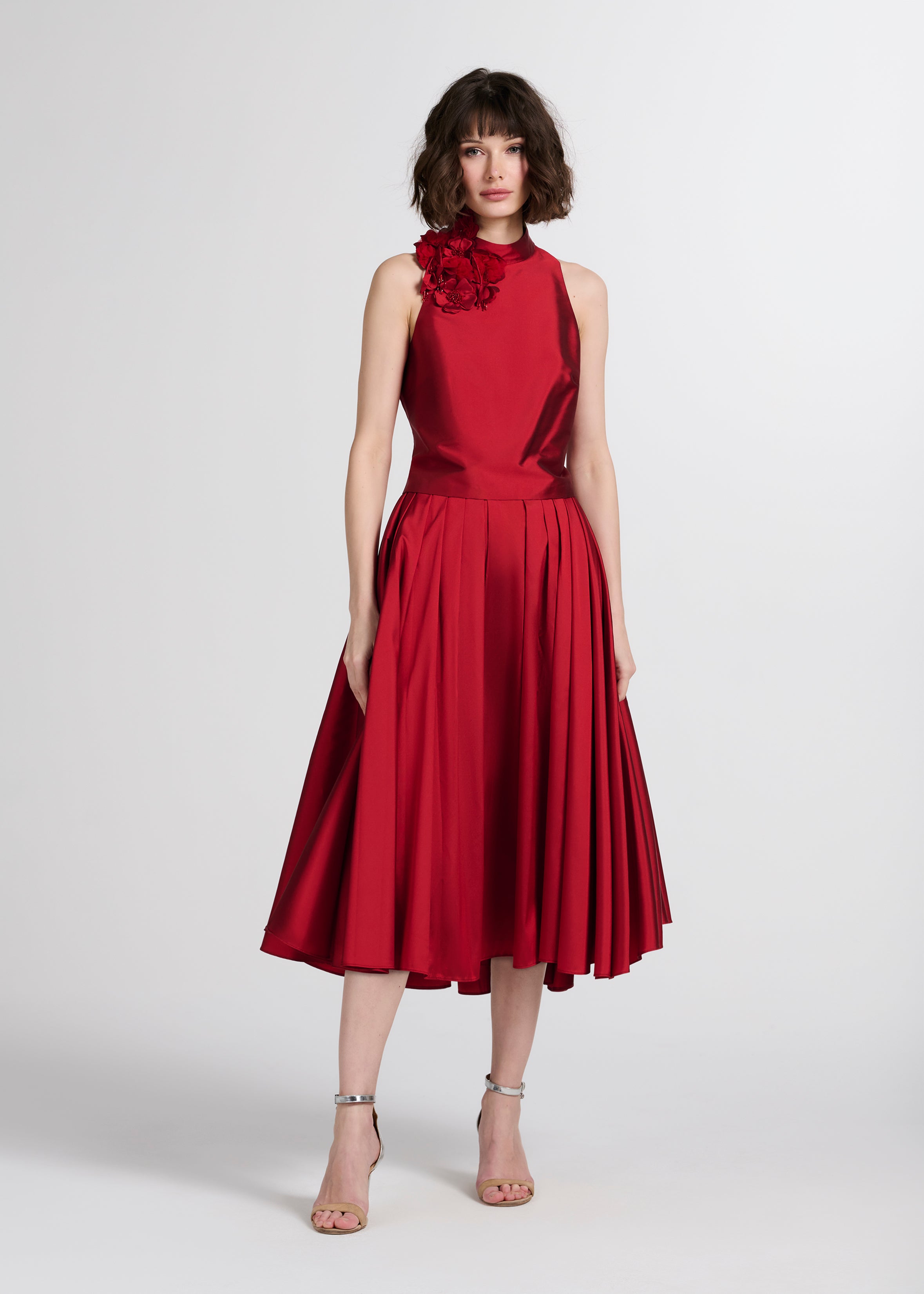 TAFFETA 3D APPLIQUÈ FLORAL SHELL RED