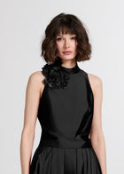 TAFFETA 3D APPLIQUÈ FLORAL SHELL BLACK