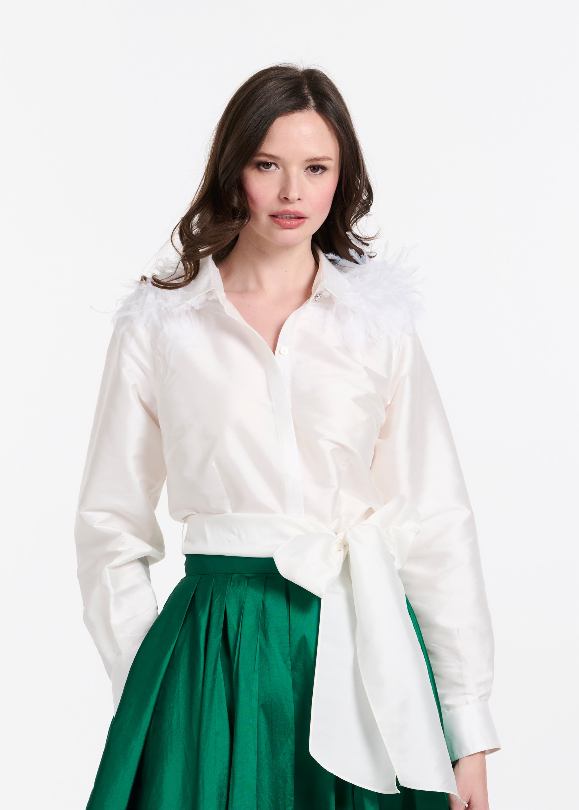 FEATHER SHOULDER BLOUSE IVORY