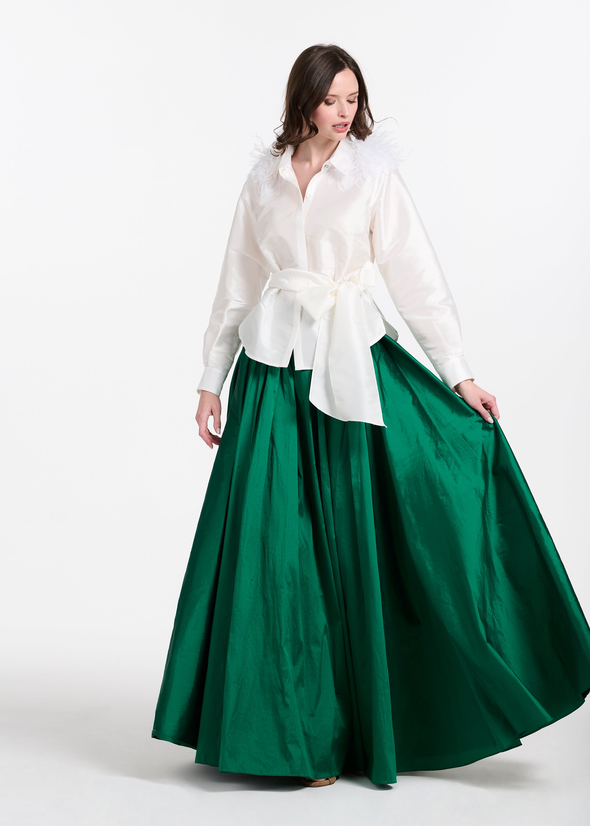 FEATHER SHOULDER BLOUSE IVORY